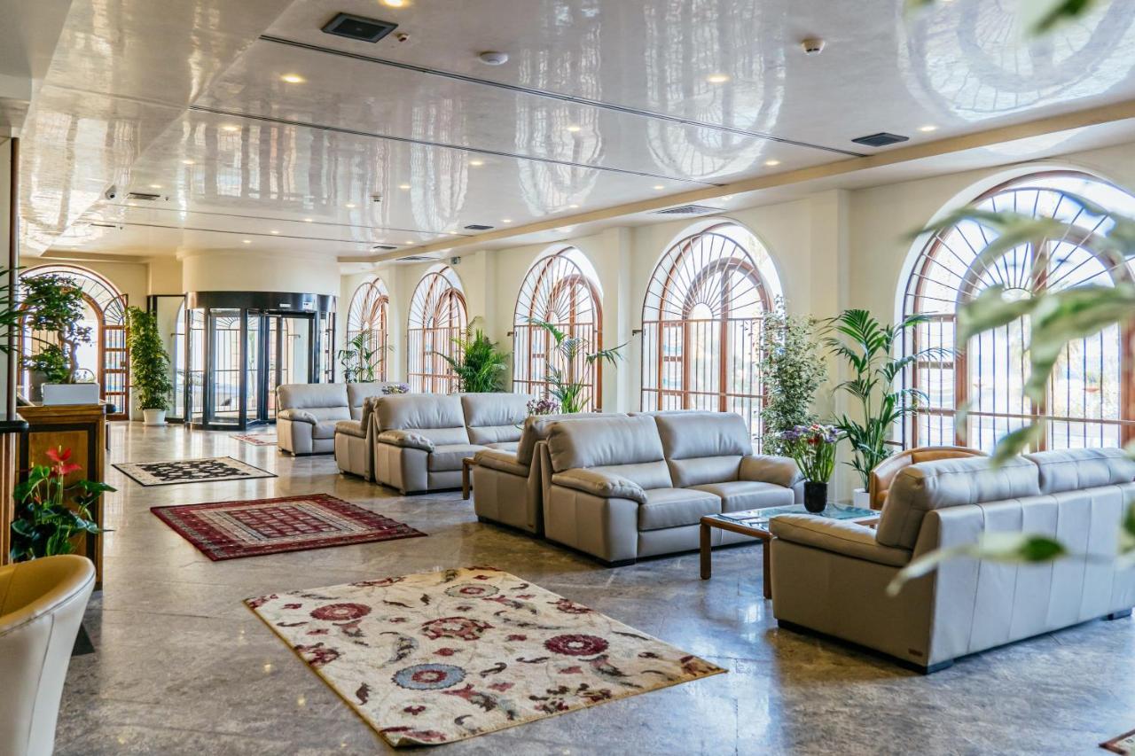 Palm Beach Club Hotel Casteldaccia Exterior foto